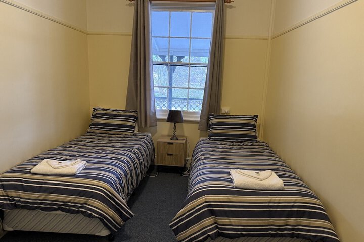 Room 15 of 30