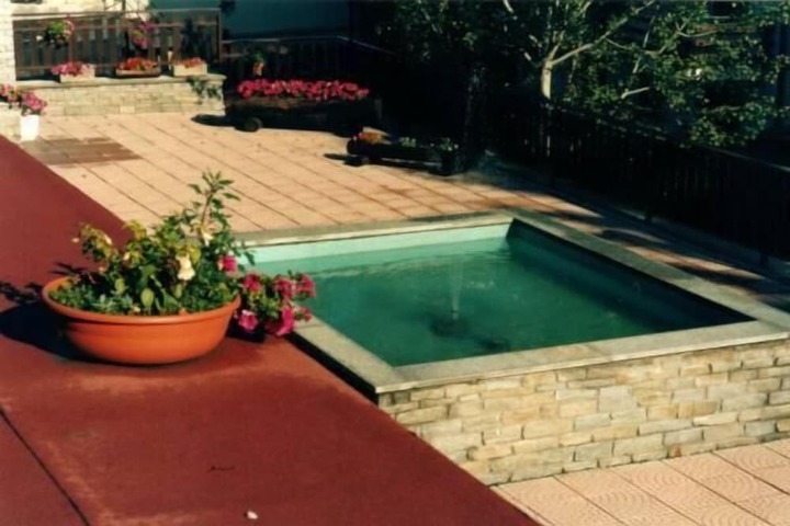 Hotel with Pool