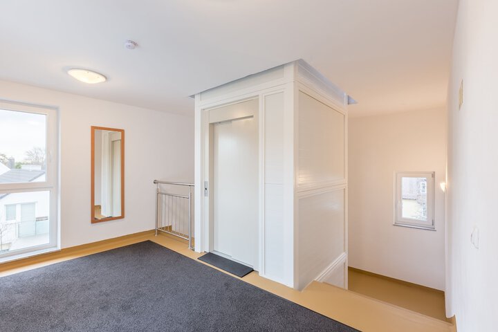 Ballroom/Hall 49 of 64