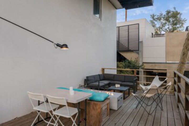 Terrace/Patio 3 of 19