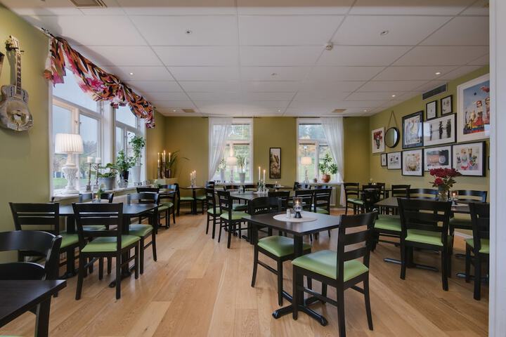 Restaurants