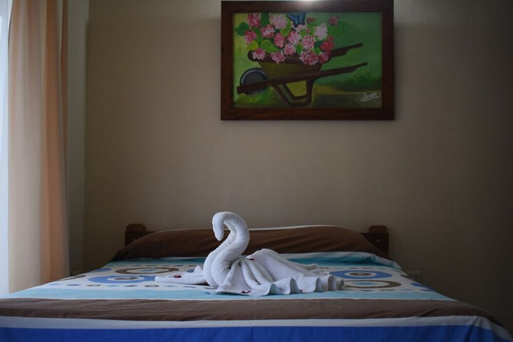 Room 6 of 46