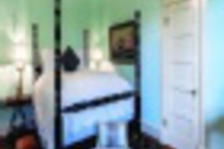 Room 87 of 384