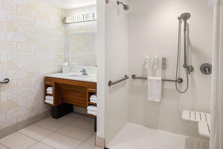 Bathroom shower