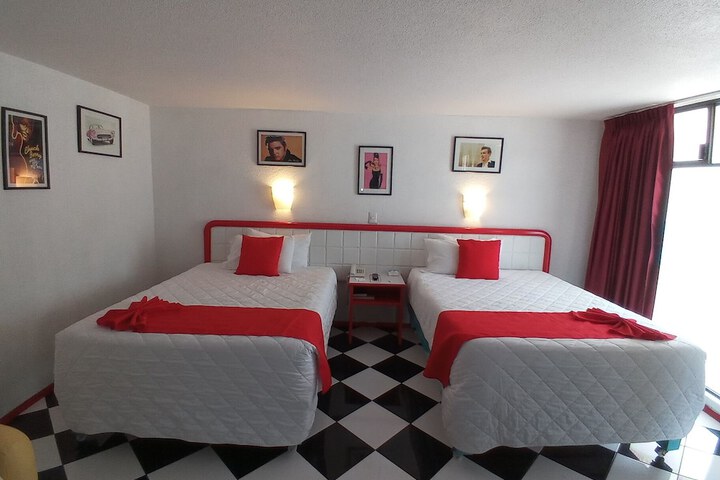 Room 61 of 95