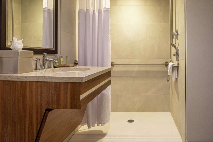 Bathroom shower