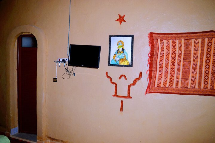 Room 6 of 72