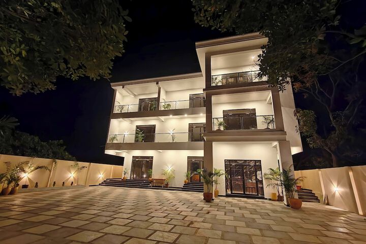 White Forest - PV Hotels in Vanur