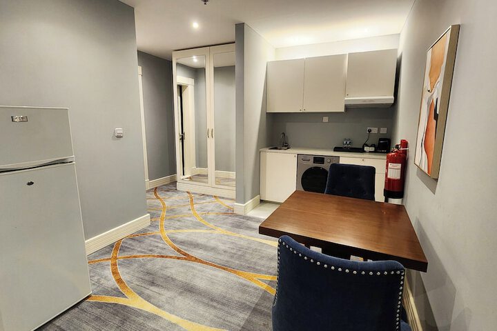 Room 47 of 109