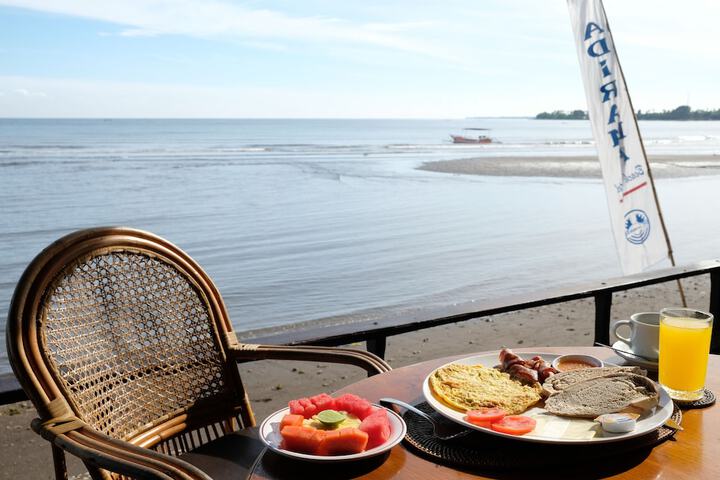 Breakfast/Coffee Service 74 of 103