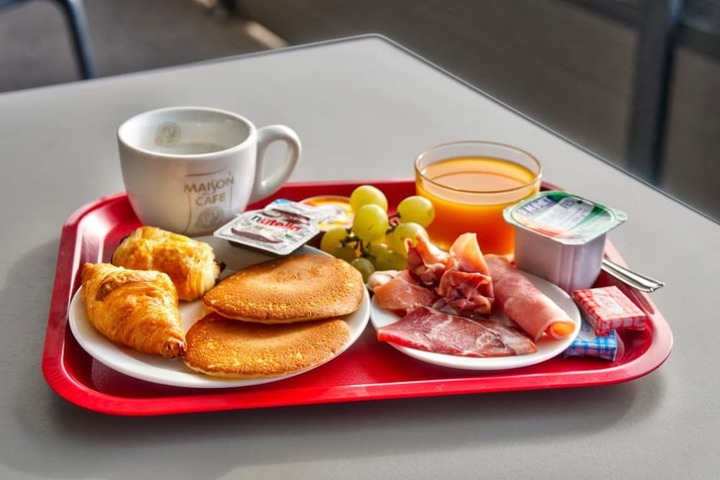 Breakfast meal