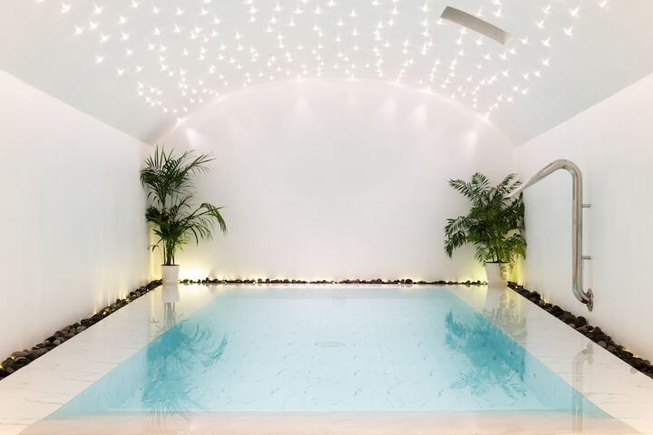 Pool 66 of 84