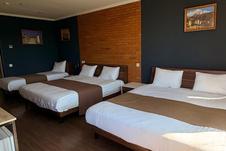 Room 167 of 240