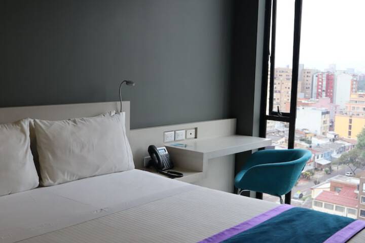 Room 19 of 100