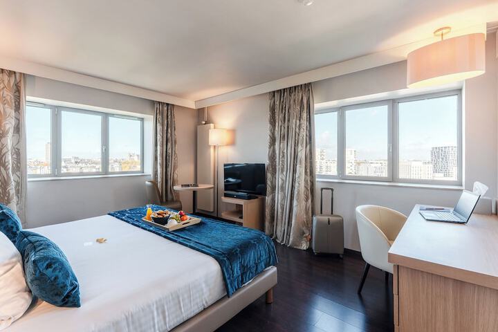 Room 21 of 85