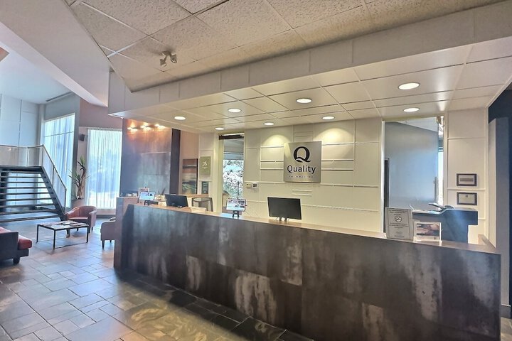 Hotel Interior 4 of 45