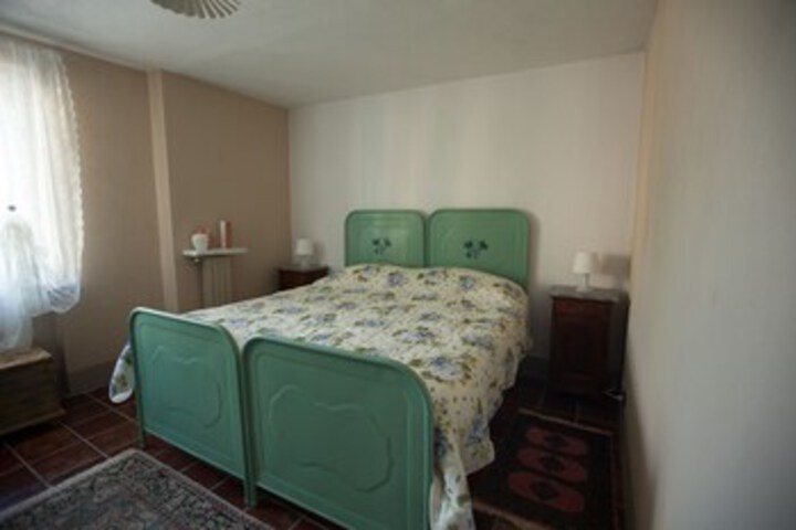 Room 13 of 15