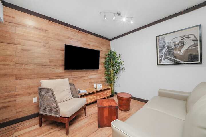 Room 29 of 56