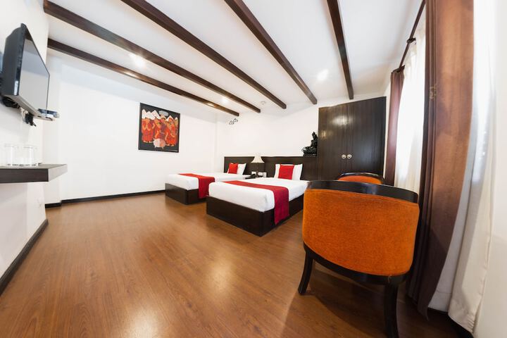 Room 30 of 156