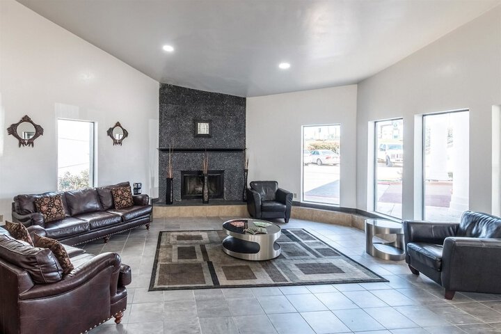 Hotel Interior 3 of 41