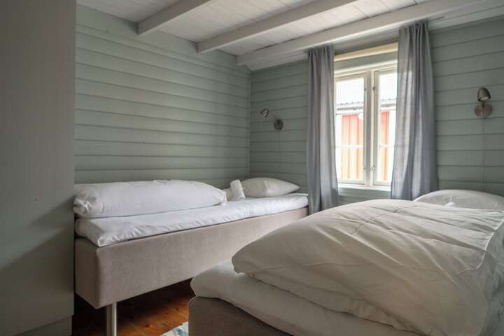 Room 39 of 204