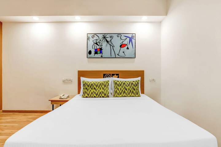 Room 28 of 71