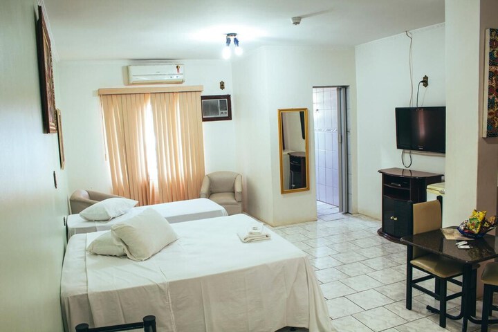 Room 11 of 35