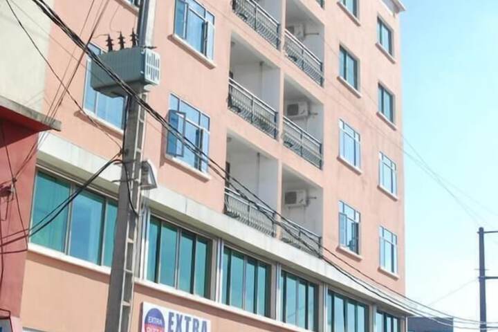 Evergreen Hotel