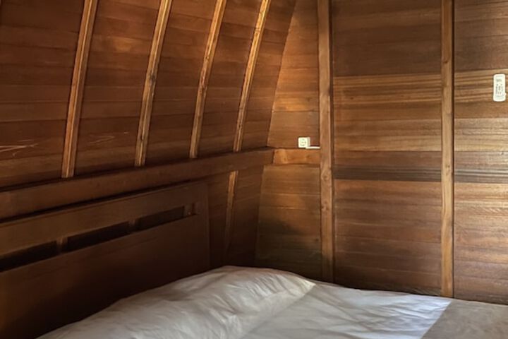 Room 8 of 30