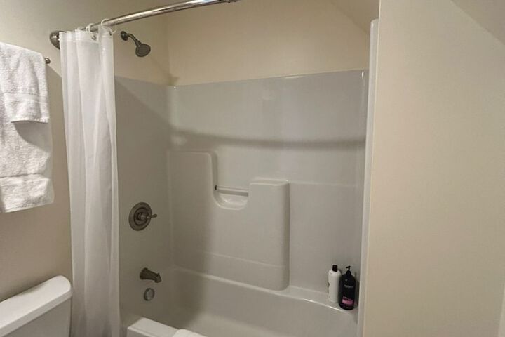 Room 51 of 78