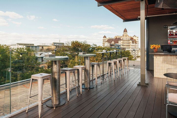 Terrace/Patio 68 of 70