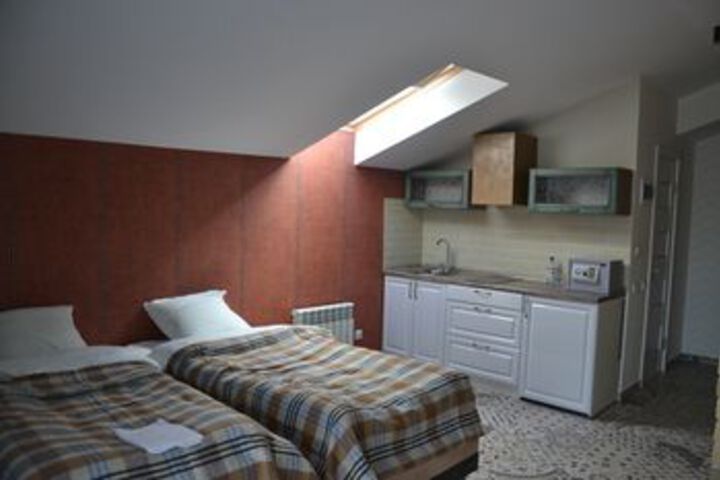Room 41 of 50