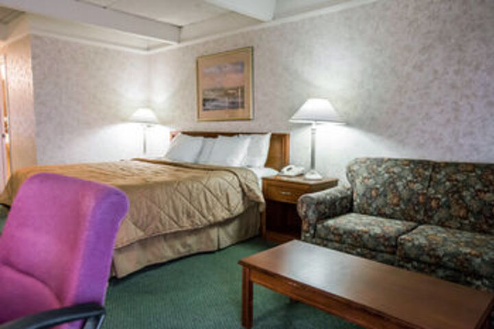 Room 26 of 38
