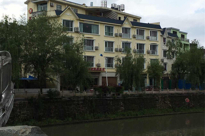 Hotel 7 of 22