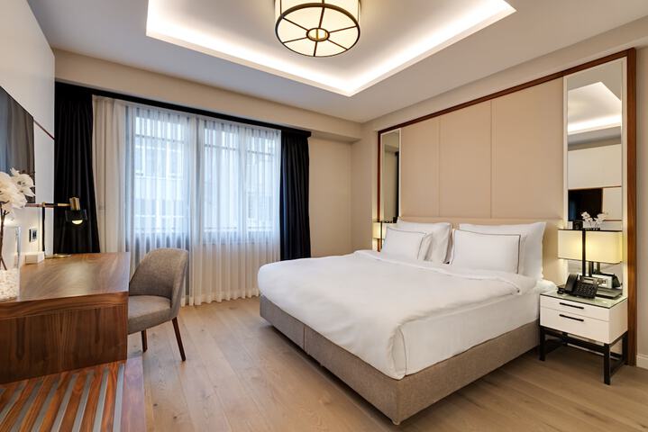 Room 17 of 50