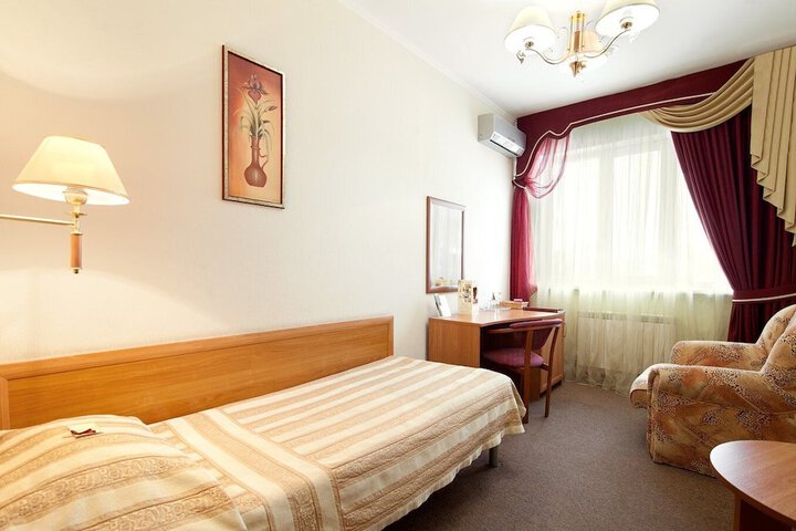 Room 14 of 78