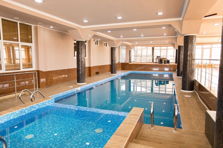Pool 30 of 51