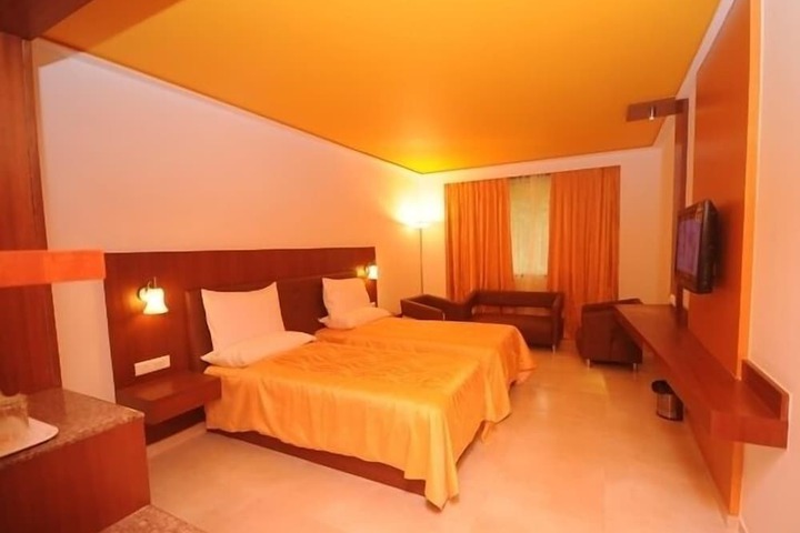 Room 21 of 39