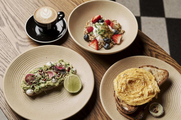 Breakfast/Coffee Service 28 of 41