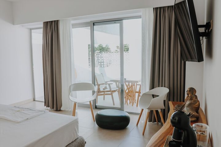 Room 14 of 88
