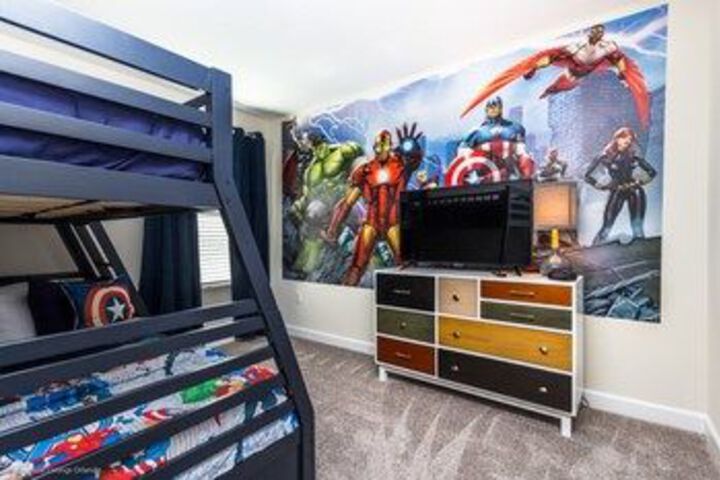 Room 11 of 29