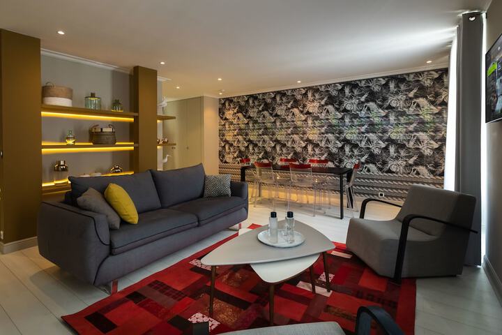 Room 5 of 64