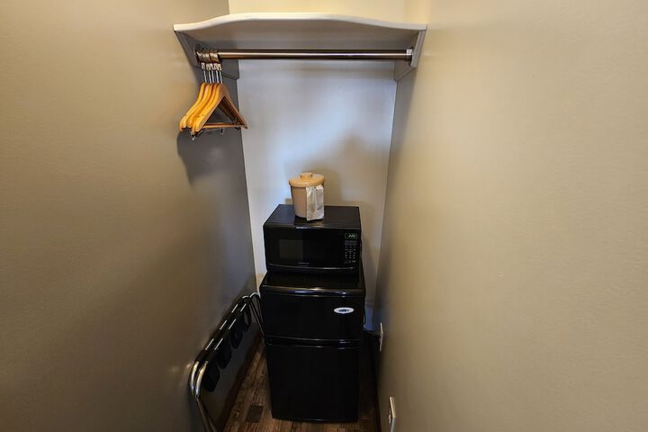 Single Room (5 of 28)