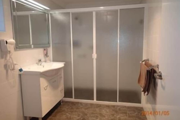 Room 21 of 29
