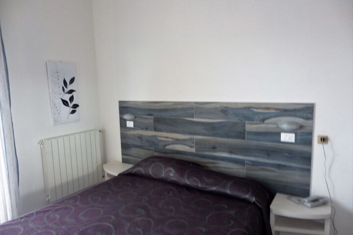 Room 11 of 49