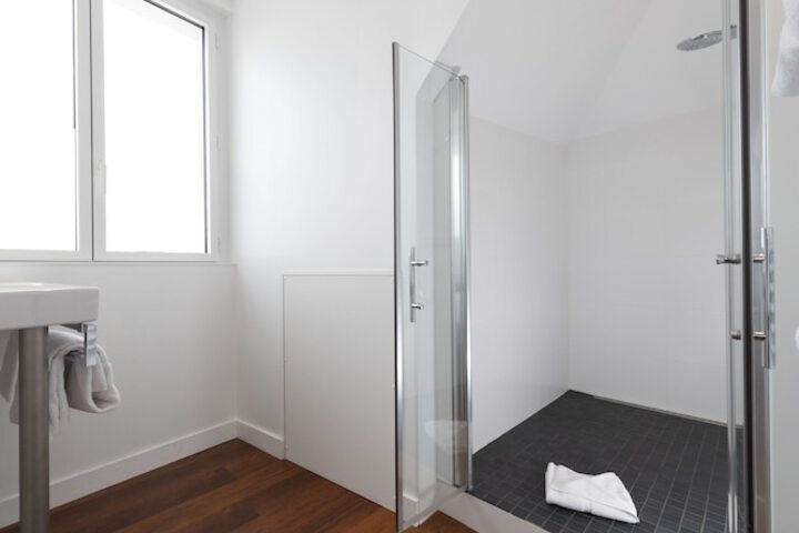Room 40 of 93