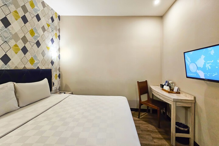 Room 29 of 63