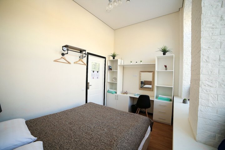 Room 46 of 73
