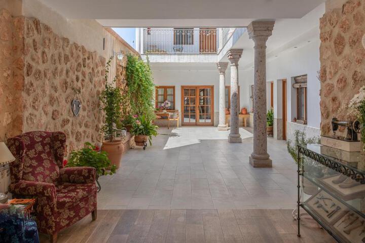 Photo of Hotel Rural Sisapo