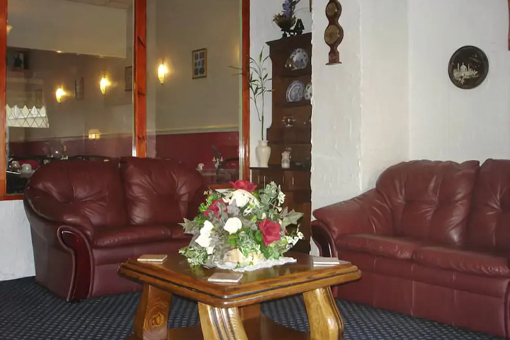 WESTDEAN HOTEL